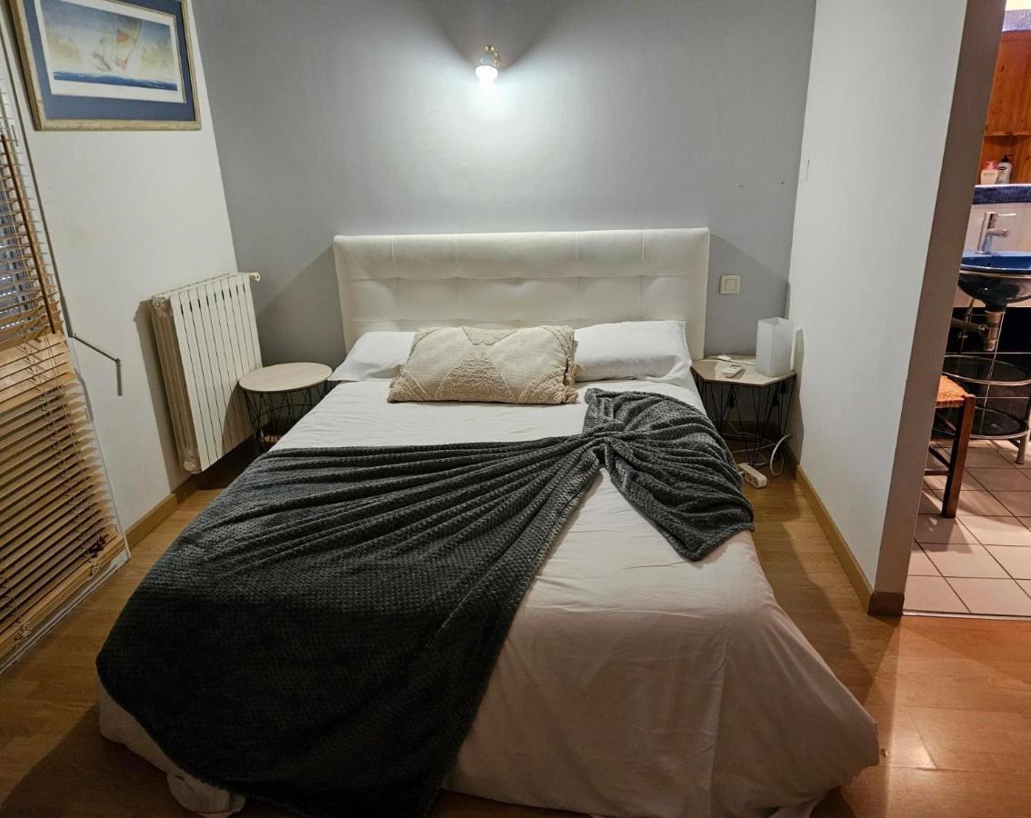 Villa Mars Yourhosthelper Narbona Exterior foto